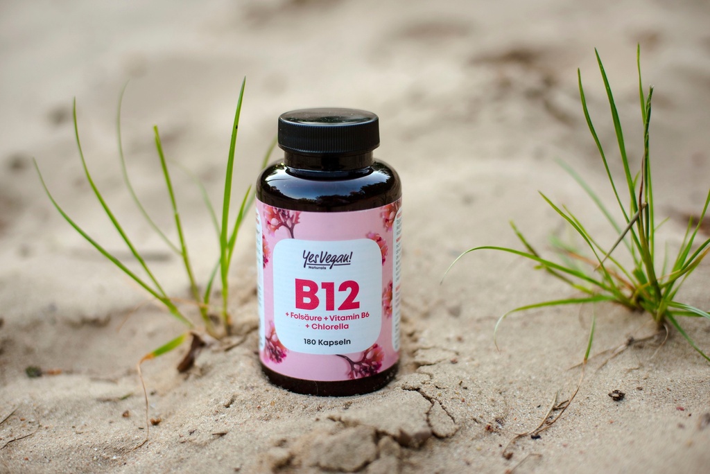 VITAMIN B12 2
