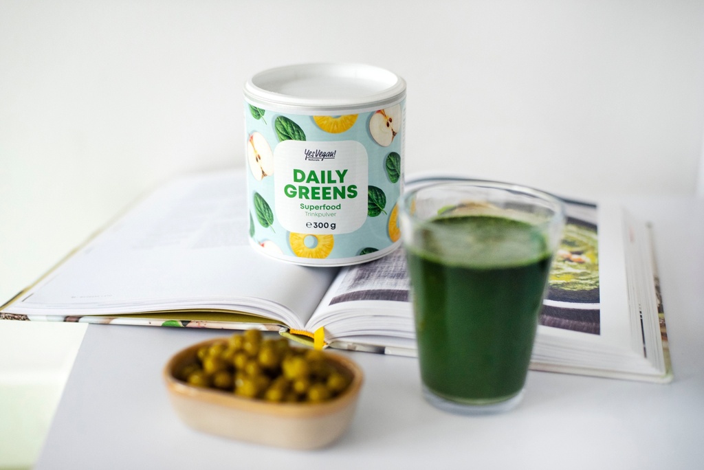 DAILY GREENS 2